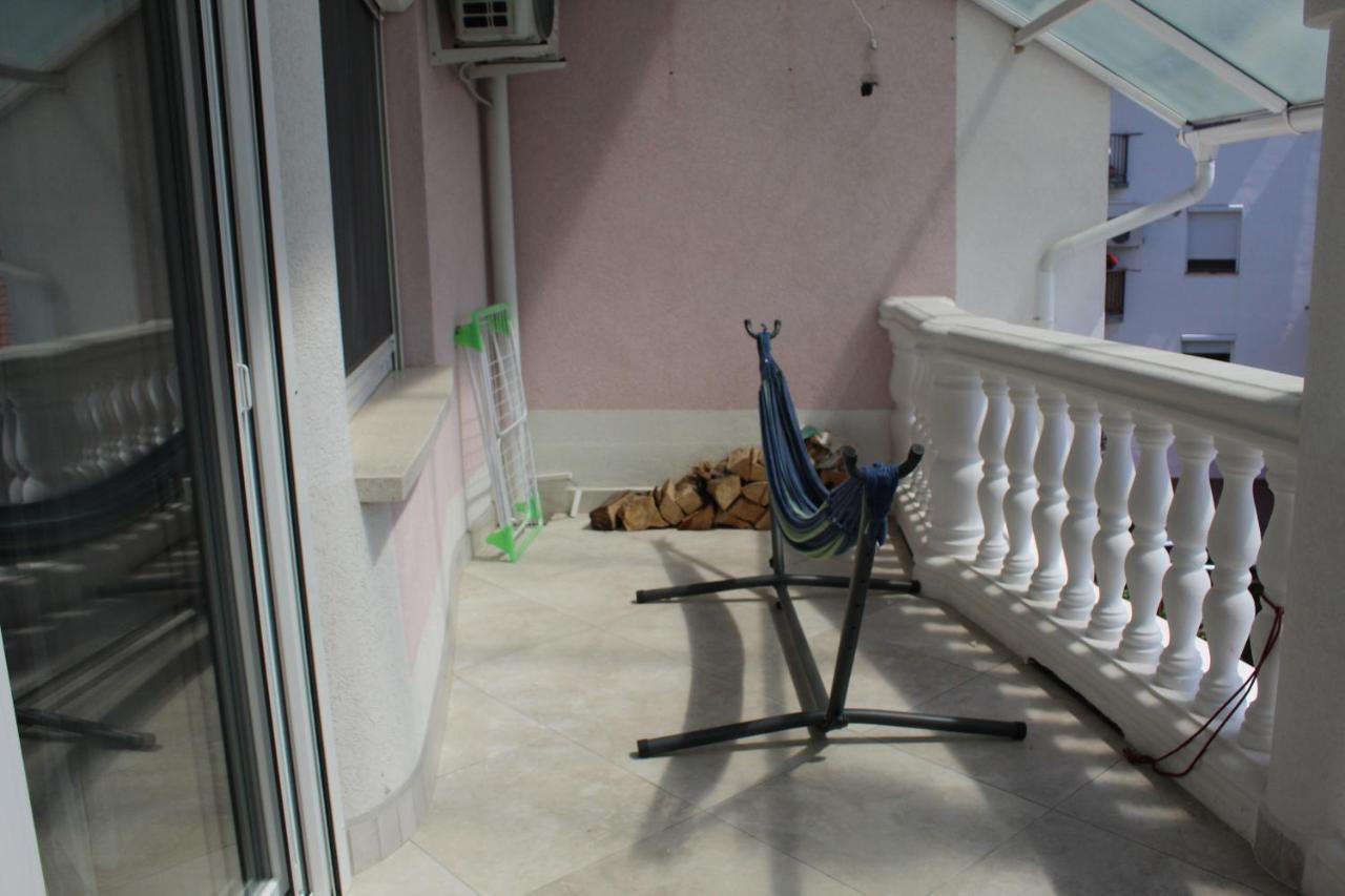 Sunny House Apartman Сегед Екстериор снимка
