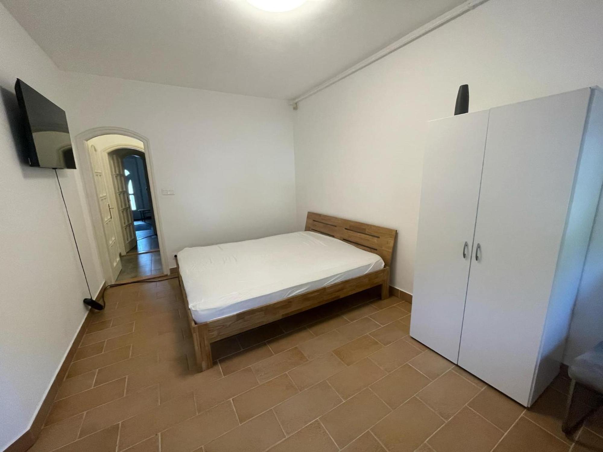 Sunny House Apartman Сегед Екстериор снимка